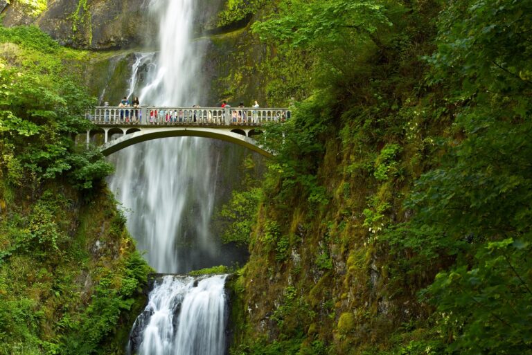 Welcome 2 Multnomah Falls is one of the most popular Columbia River Gorge Waterfalls