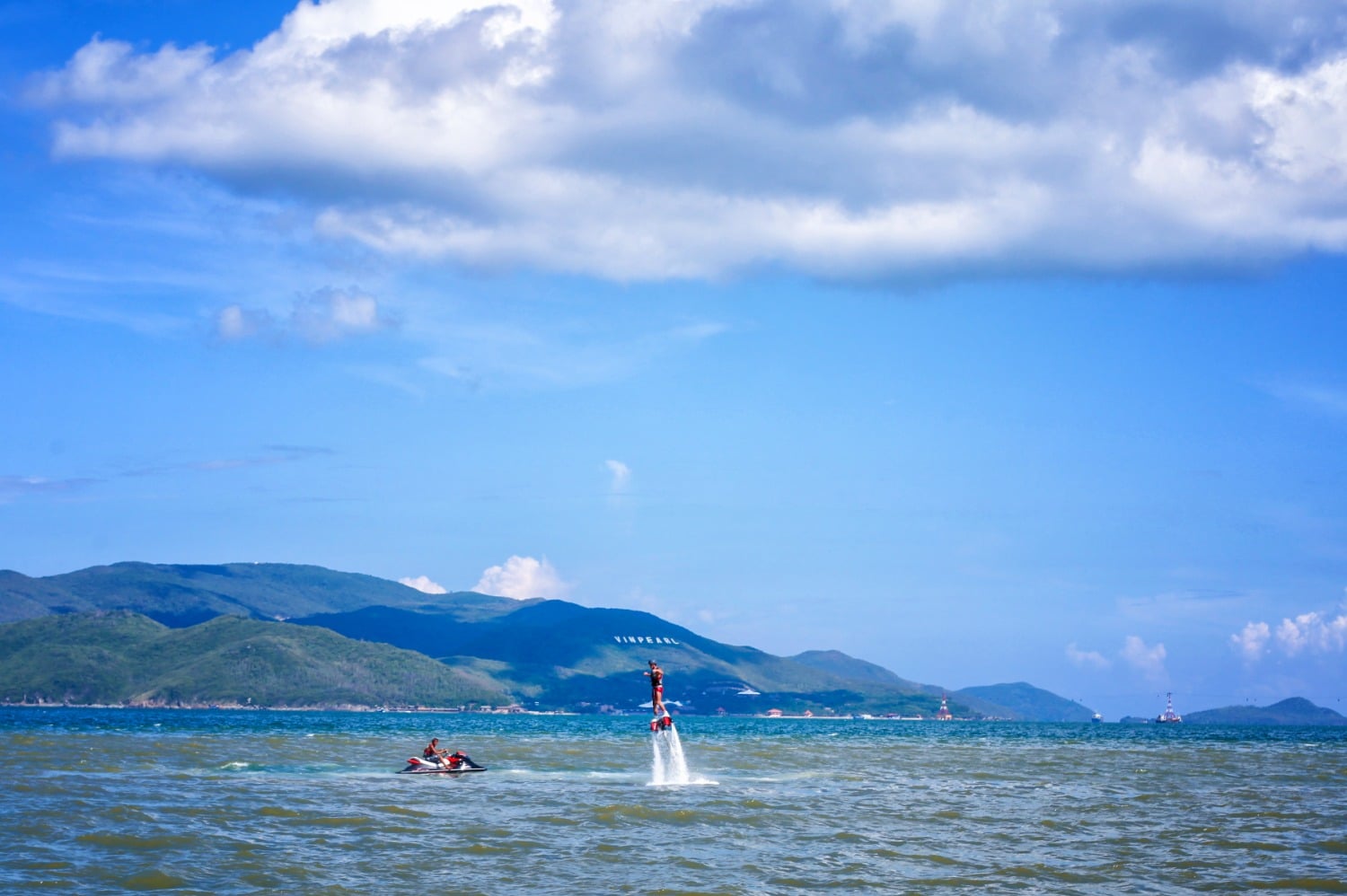 Cool Down with Water Sports in the Columbia River Gorge 1