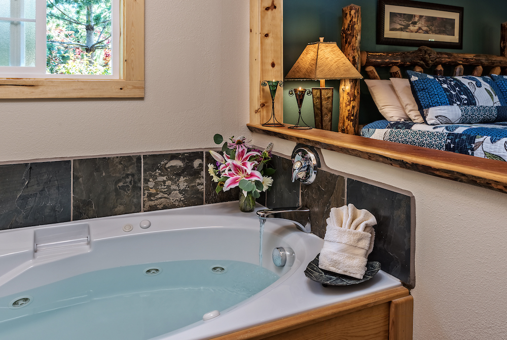 soak in this generous soaking tub during your luxury cabin getaway in the Columbia River Gorge