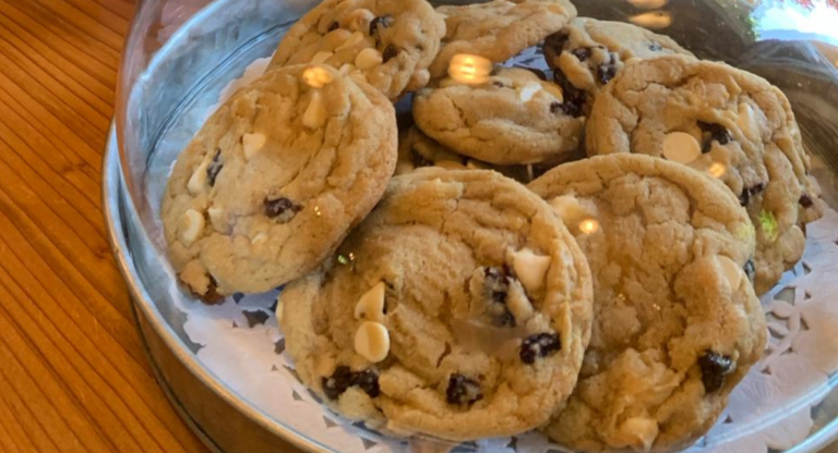 white chocolate chip cookies with dried cherries