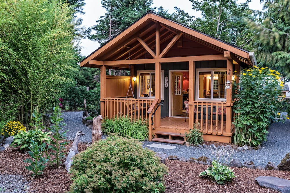 The Northern Territory CAbin is one of our pet-friendly cabin rentals in Washington