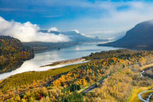 fall scenery in the Columbia River Gorge like what you'll see on the Mount Hood Railroad in Hood River